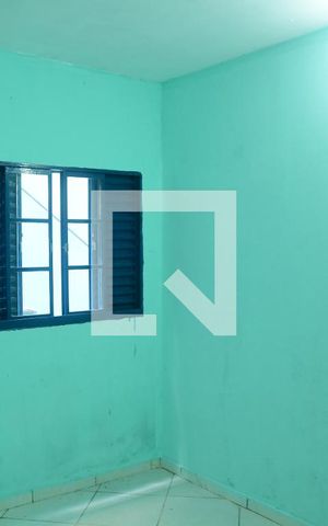 Casa para alugar com 40m², 1 quarto e sem vagaQuarto
