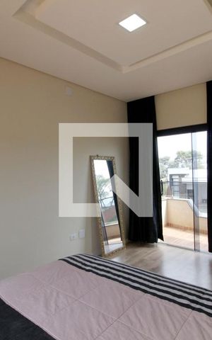 Casa de condomínio para alugar com 230m², 3 quartos e 4 vagasSuíte 1