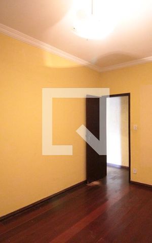 Casa à venda com 360m², 7 quartos e 2 vagasQuarto 2