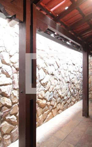 Casa à venda com 360m², 7 quartos e 2 vagasArea de Serviço