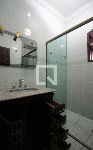 Casa à venda com 360m², 7 quartos e 2 vagasBanheiro