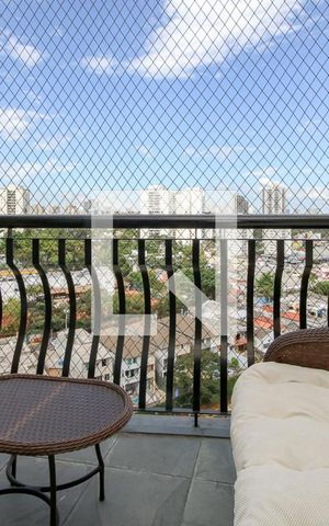 Apartamento à venda com 102m², 2 quartos e 2 vagasVaranda