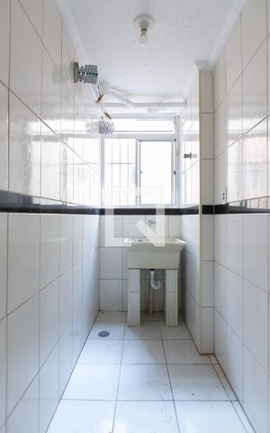 Apartamento à venda com 48m², 2 quartos e sem vaga Apartamento à venda com 48m², 2 quartos e sem vagaÁrea de Serviço