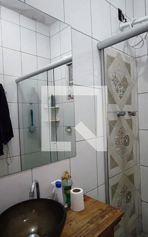 Casa à venda com 170m², 3 quartos e 3 vagasBanheiro