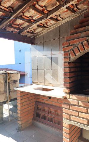 Casa à venda com 100m², 3 quartos e 2 vagasChurrasqueira