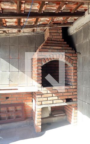 Casa à venda com 100m², 3 quartos e 2 vagasChurrasqueira