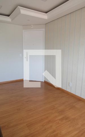 Apartamento para alugar com 80m², 3 quartos e 1 vagaSala