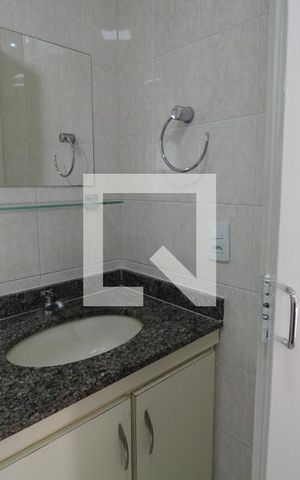 Apartamento para alugar com 80m², 3 quartos e 1 vagaBanheiro