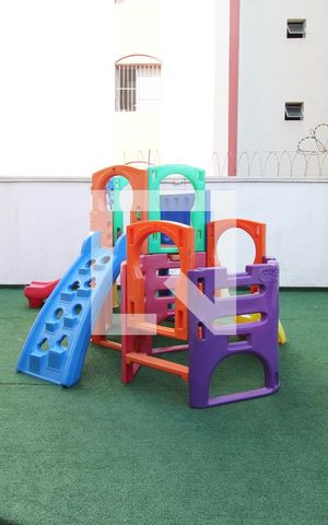 Apartamento para alugar com 80m², 3 quartos e 1 vagaÁrea comum - Playground