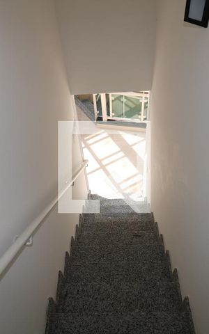 Apartamento para alugar com 45m², 2 quartos e 1 vagaEscada