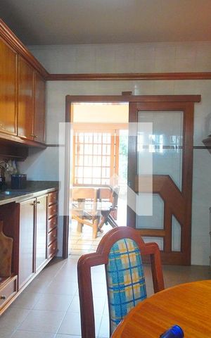 Casa à venda com 420m², 4 quartos e 3 vagasCozinha