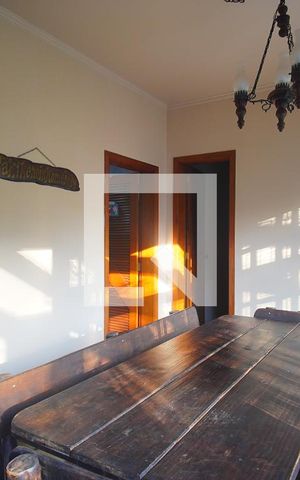 Casa à venda com 420m², 4 quartos e 3 vagas Salão de festas