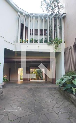 Casa à venda com 420m², 4 quartos e 3 vagasGaragem