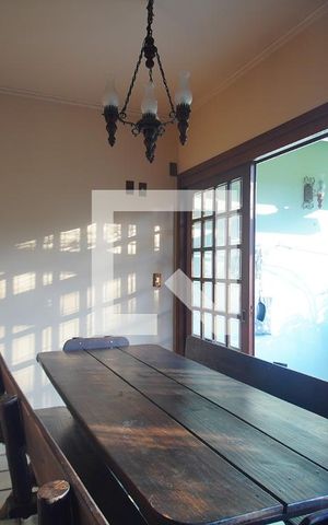 Casa à venda com 420m², 4 quartos e 3 vagas Salão de festas