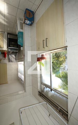 Apartamento à venda com 74m², 3 quartos e 1 vagaÁrea de serviço