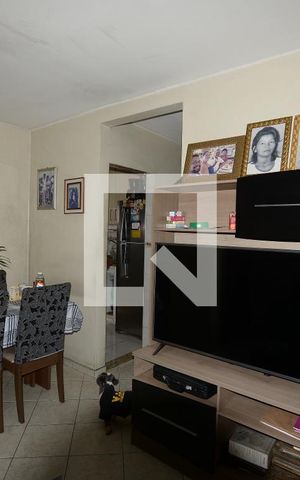 Apartamento à venda com 74m², 3 quartos e 1 vagaSala