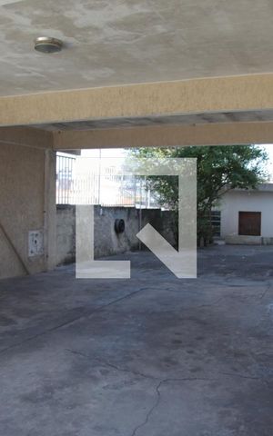 Casa à venda com 220m², 3 quartos e 6 vagasÁrea comum