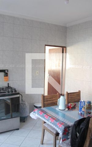 Casa à venda com 220m², 3 quartos e 6 vagasCozinha