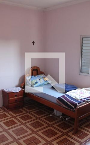 Casa à venda com 220m², 3 quartos e 6 vagasQuarto 3