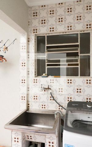 Casa à venda com 250m², 2 quartos e 2 vagasÁrea de Serviço