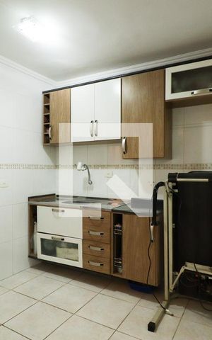 Casa à venda com 250m², 2 quartos e 2 vagasCozinha da Edícula