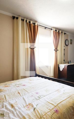 Casa à venda com 250m², 2 quartos e 2 vagasSuíte