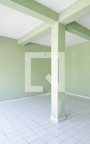 Casa à venda com 250m², 2 quartos e 2 vagasGaragem