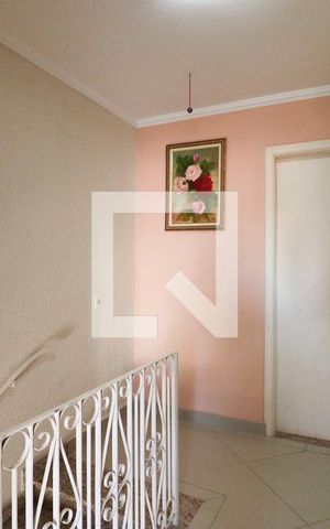 Casa à venda com 250m², 2 quartos e 2 vagasHall dos Quartos