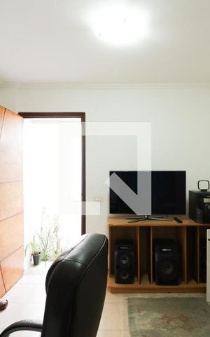 Casa à venda com 250m², 2 quartos e 2 vagasSala da Edícula