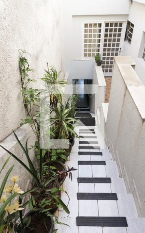 Casa à venda com 250m², 2 quartos e 2 vagasÁrea Externa