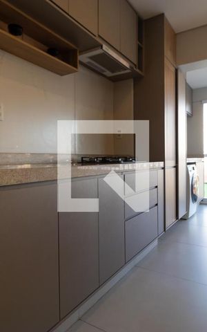 Apartamento à venda com 72m², 3 quartos e 2 vagas Apartamento à venda com 72m², 3 quartos e 2 vagasCozinha