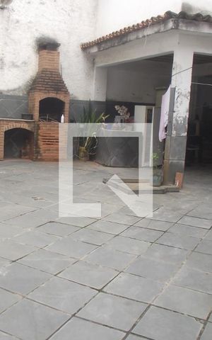 Casa à venda com 270m², 4 quartos e 1 vagaÁrea comum