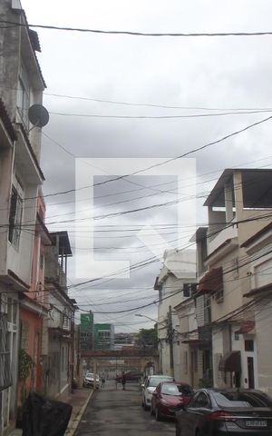 Casa à venda com 270m², 4 quartos e 1 vagaFachada