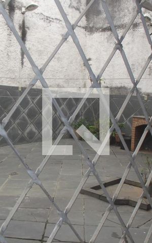 Casa à venda com 270m², 4 quartos e 1 vagaVista