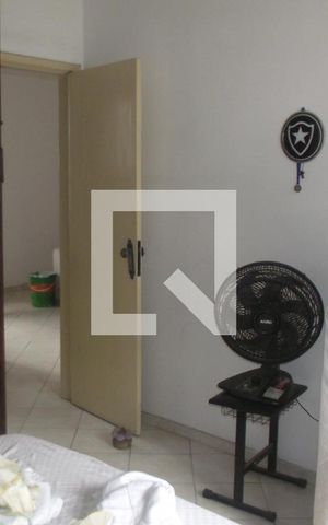 Casa à venda com 270m², 4 quartos e 1 vagaQuarto