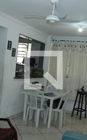 Apartamento para alugar com 84m², 3 quartos e 1 vagaDetalhe Sala