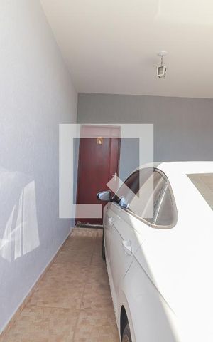 Casa à venda com 260m², 4 quartos e 3 vagas Casa à venda com 260m², 4 quartos e 3 vagasGaragem