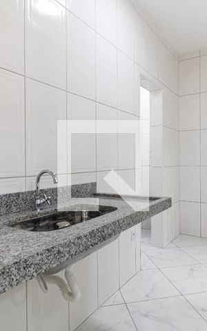 Casa para alugar com 50m², 1 quarto e 1 vaga Casa para alugar com 50m², 1 quarto e 1 vagaCozinha