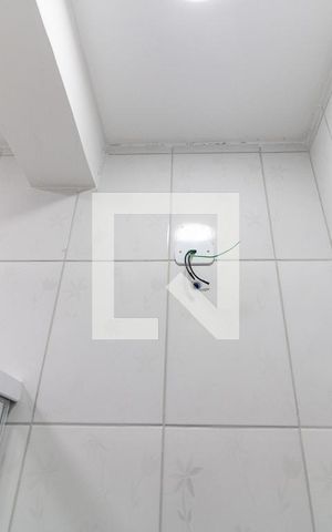Casa para alugar com 50m², 1 quarto e 1 vaga Casa para alugar com 50m², 1 quarto e 1 vagaBanheiro