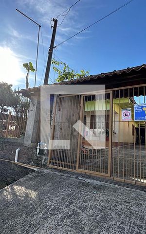 Casa à venda com 140m², 3 quartos e 2 vagasFachada