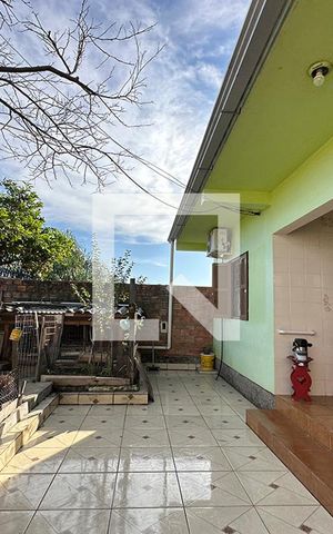 Casa à venda com 140m², 3 quartos e 2 vagasÁrea Externa