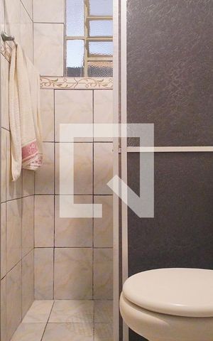 Casa à venda com 150m², 3 quartos e 2 vagasBanheiro