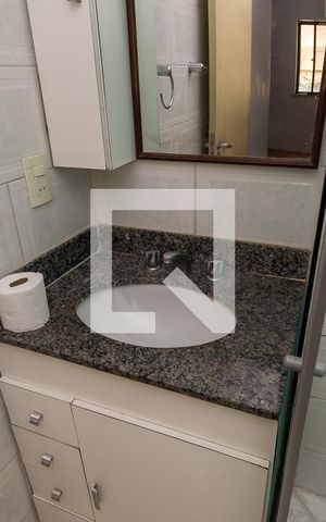 Apartamento à venda com 99m², 3 quartos e 2 vagas Apartamento à venda com 99m², 3 quartos e 2 vagasBanheiro da Suíte