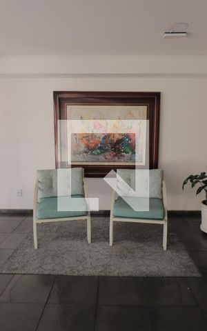 Apartamento à venda com 68m², 2 quartos e 1 vagaHall de entrada