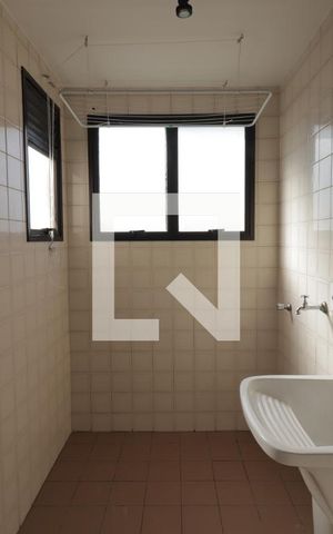 Apartamento à venda com 68m², 2 quartos e 1 vagaÁrea de Serviço
