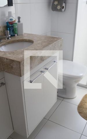 Apartamento à venda com 78m², 3 quartos e 2 vagasBanheiro Social