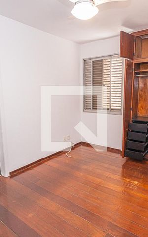 Apartamento à venda com 120m², 3 quartos e 1 vagaSuíte 