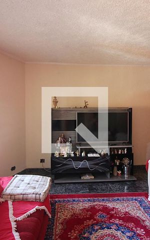 Casa à venda com 250m², 4 quartos e 2 vagasSala 
