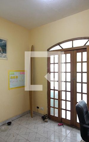 Casa à venda com 250m², 4 quartos e 2 vagasQuarto 3