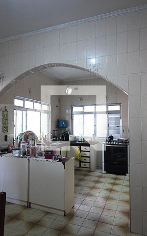 Casa à venda com 250m², 4 quartos e 2 vagasCozinha